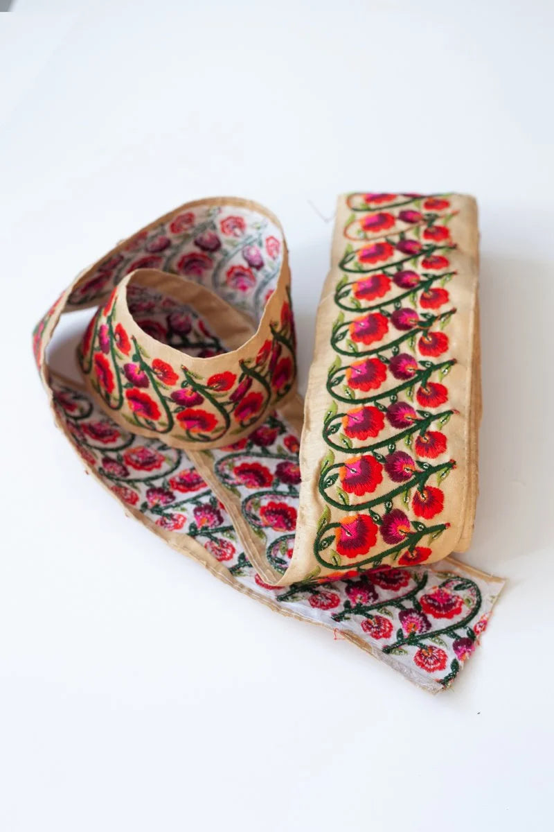 Vintage Embroidered Floral Sequin Trim