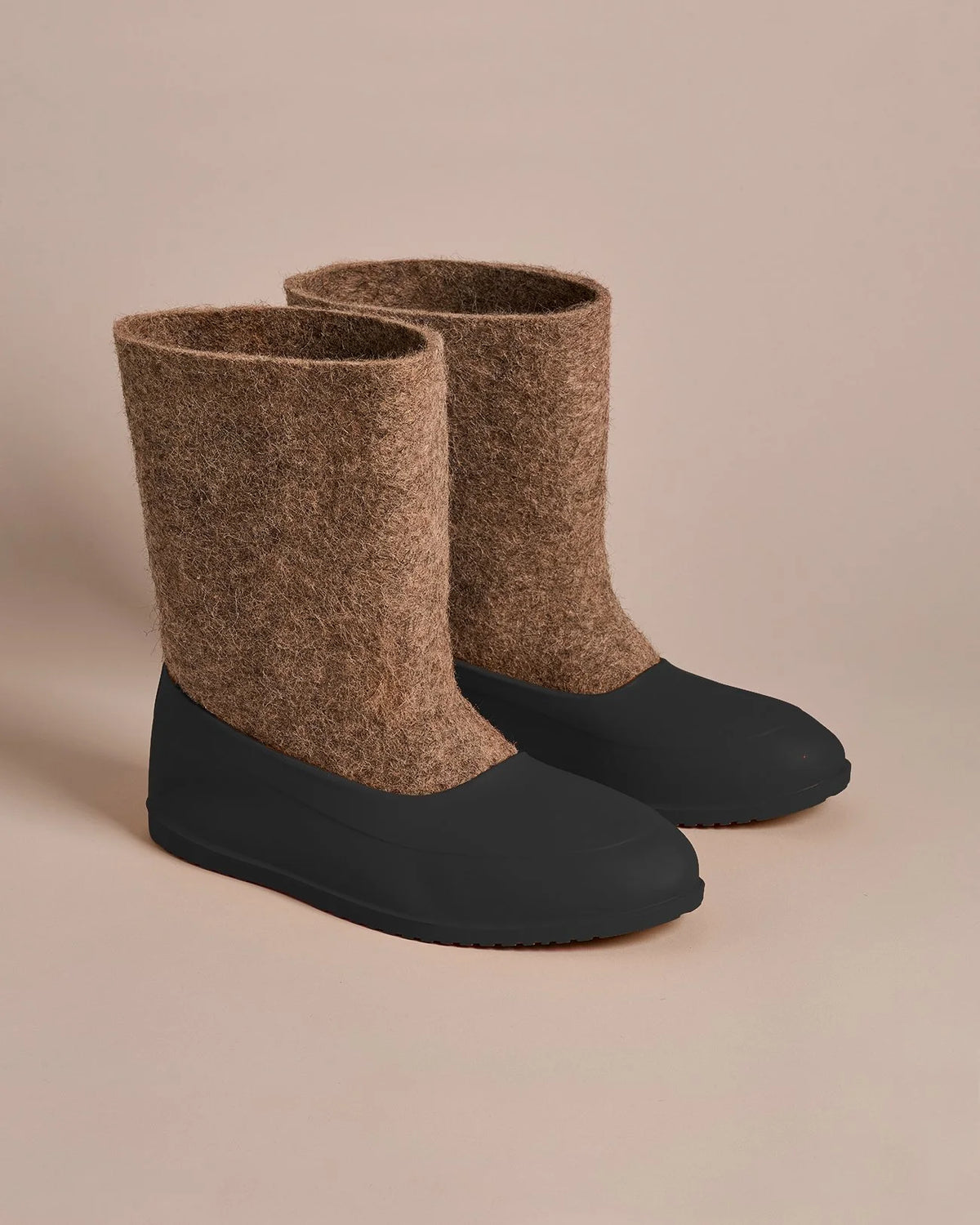 Voylok Felt Boots - Black